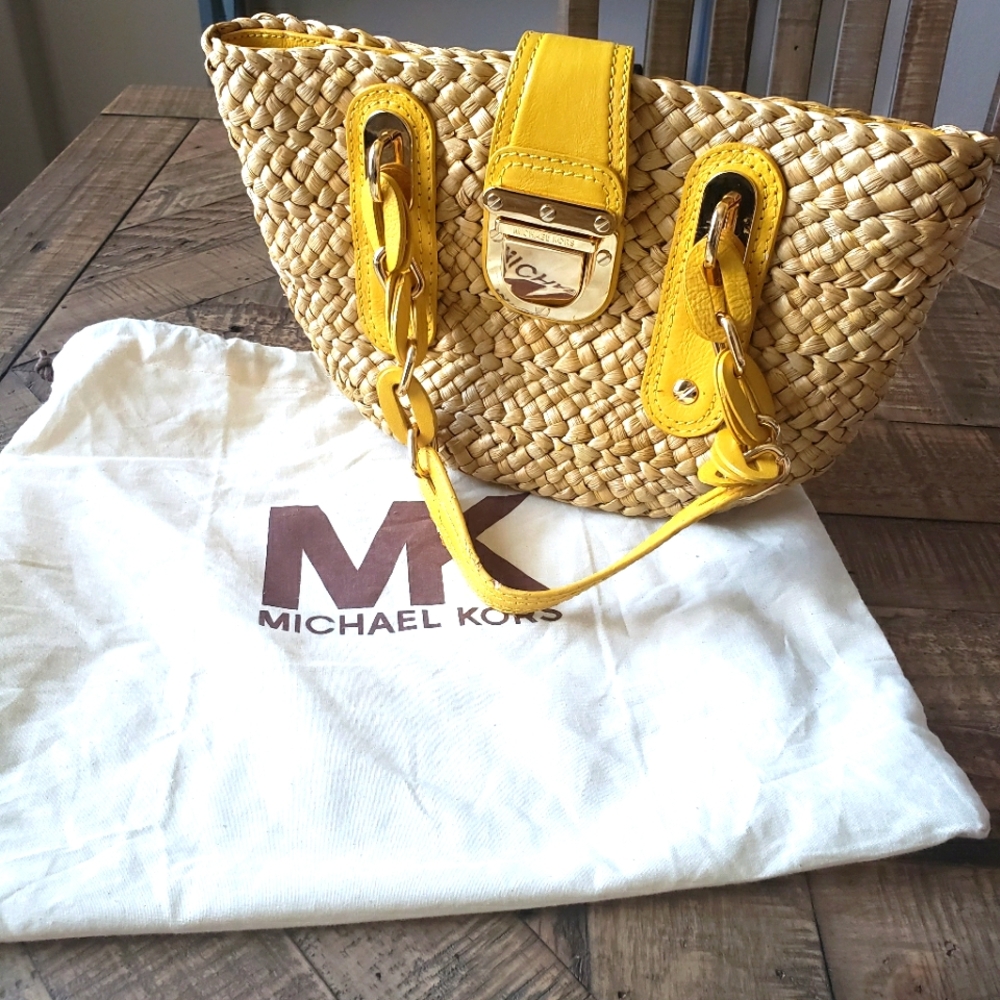 MK Basket design purse